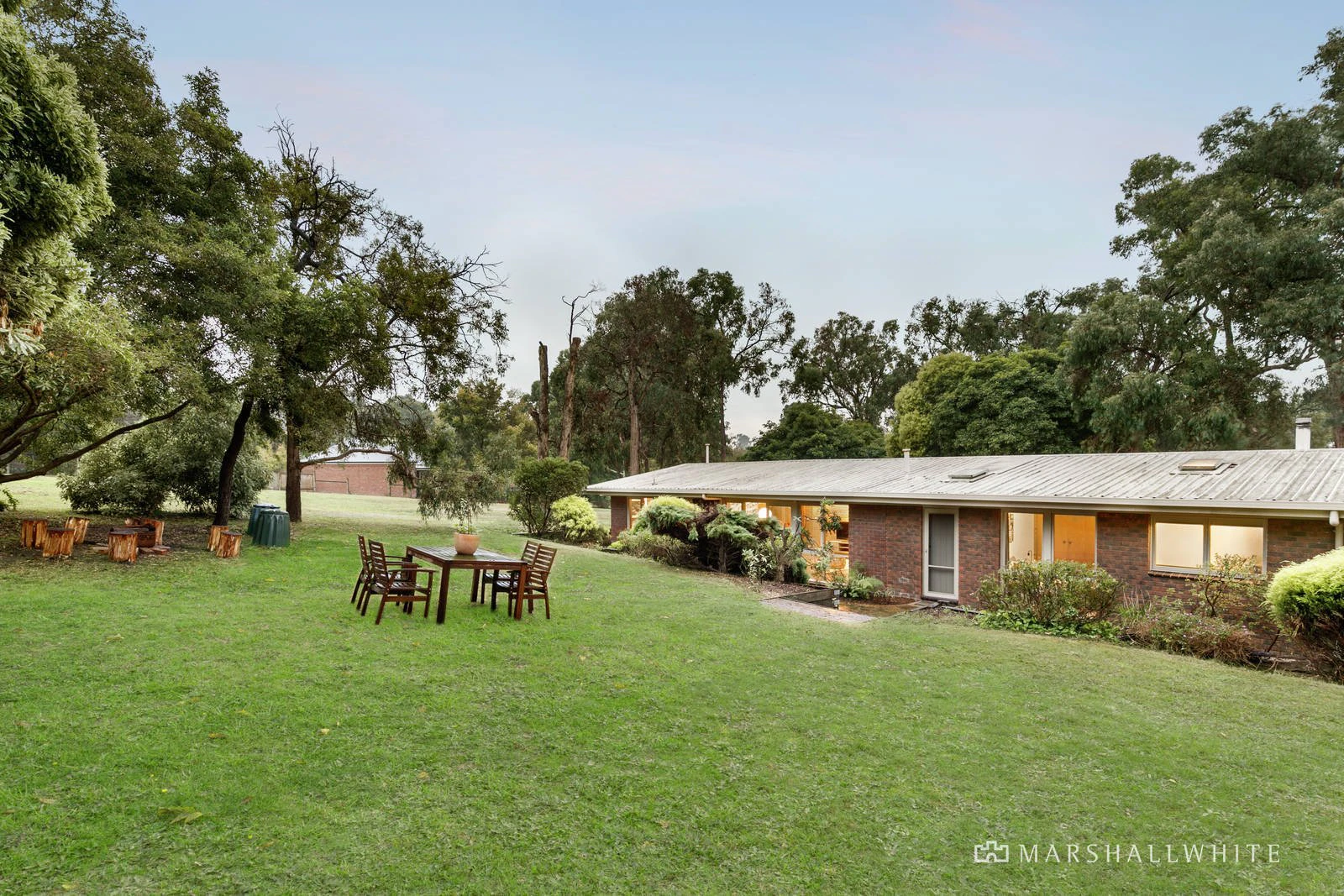 4 Joseph Court, Park Orchards, VIC