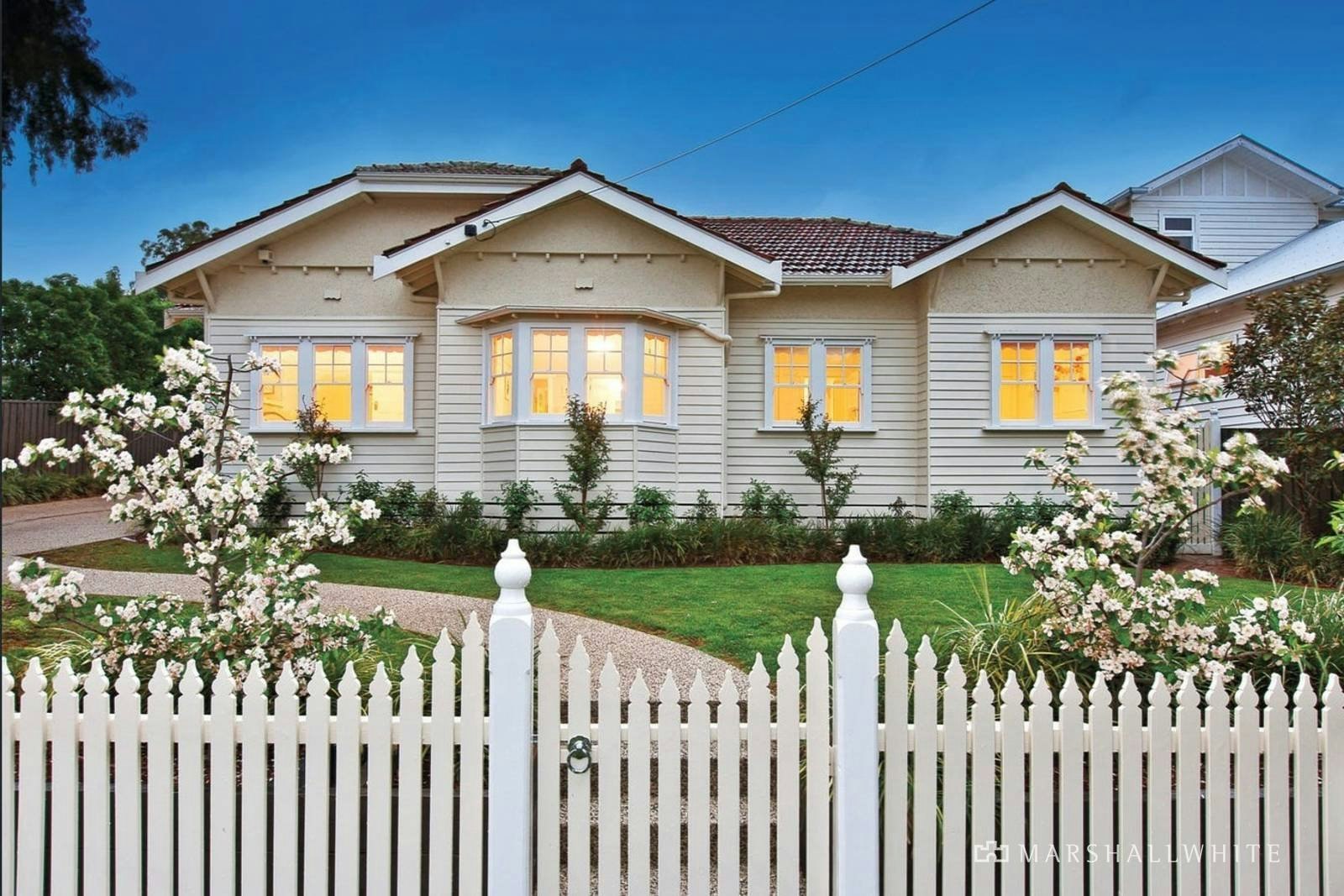 10 Empress Road, Surrey Hills, VIC