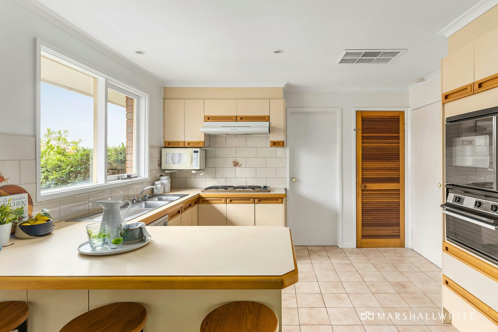 1/52 Shepherd Street, Surrey Hills, VIC