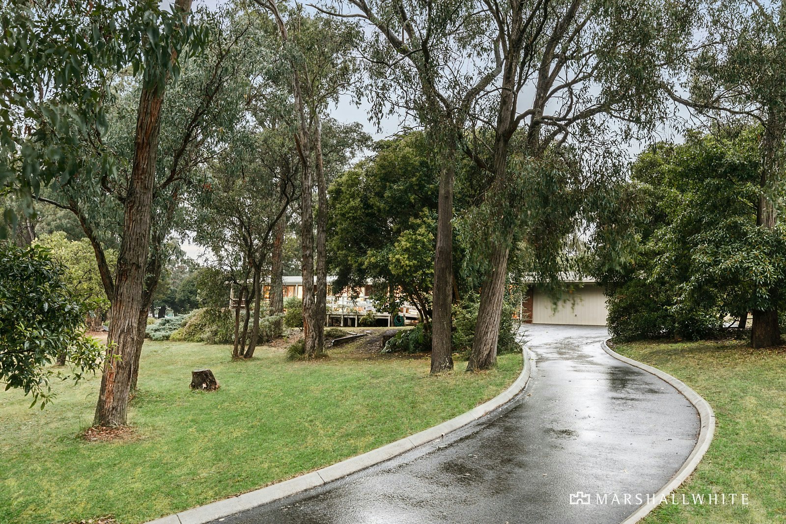 4 Joseph Court, Park Orchards, VIC