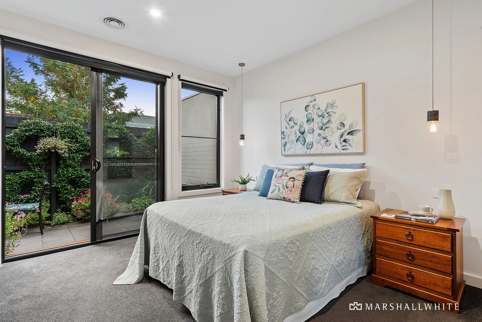 33 Separation Street, Mornington, VIC