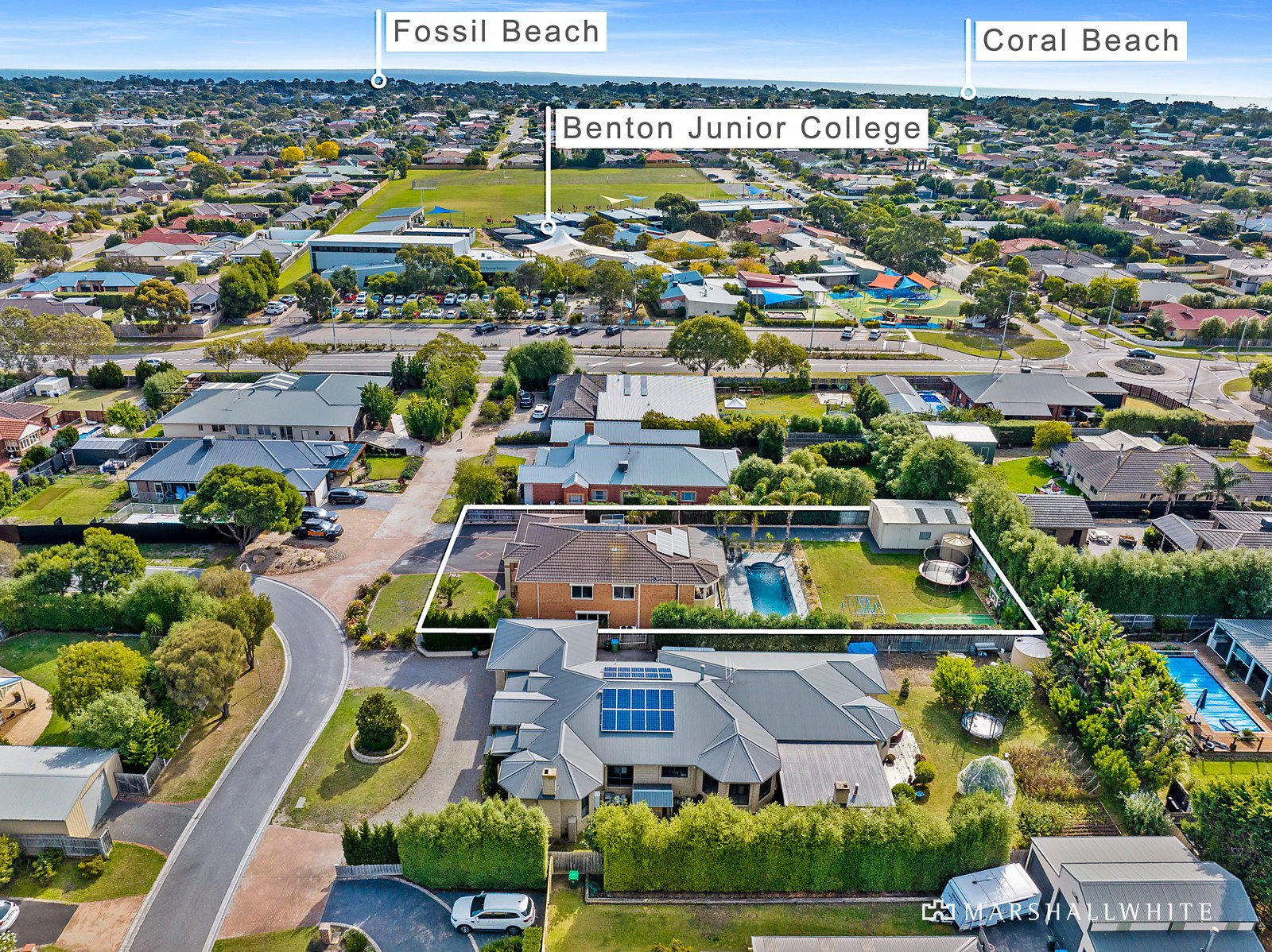 10 Morning Mist Court, Mornington, VIC