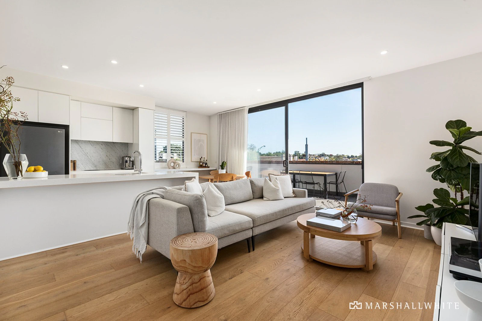 203/687 Toorak Road, Kooyong, VIC