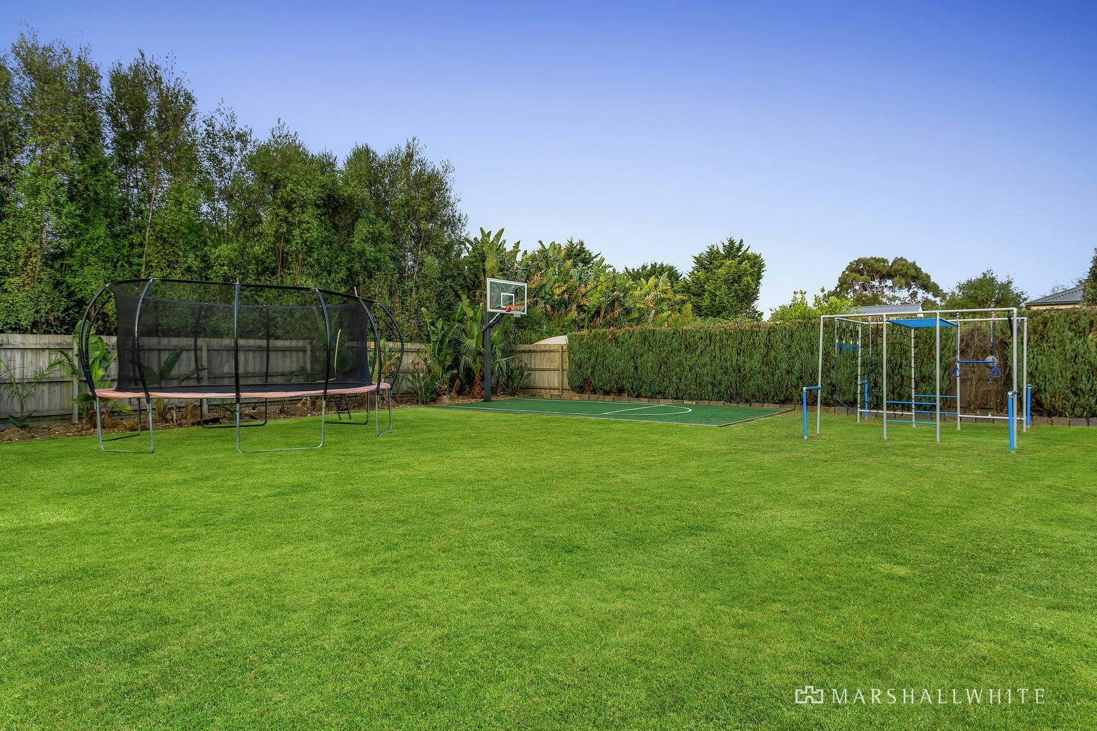 10 Morning Mist Court, Mornington, VIC