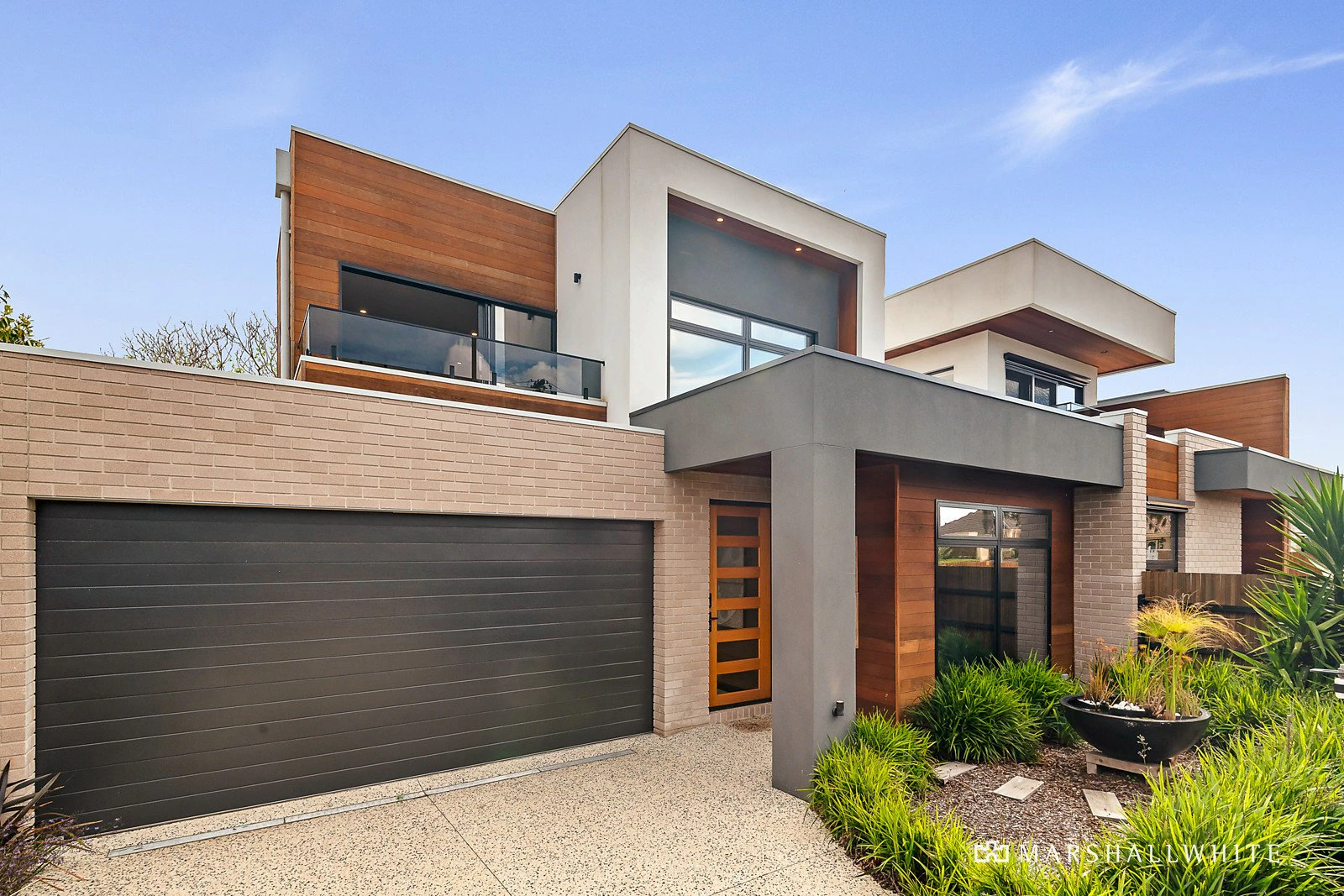 2D Turnbull Street, Mornington, VIC