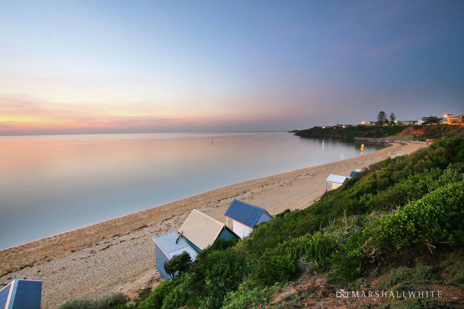 2/18 Van Ness Avenue, Mornington, VIC