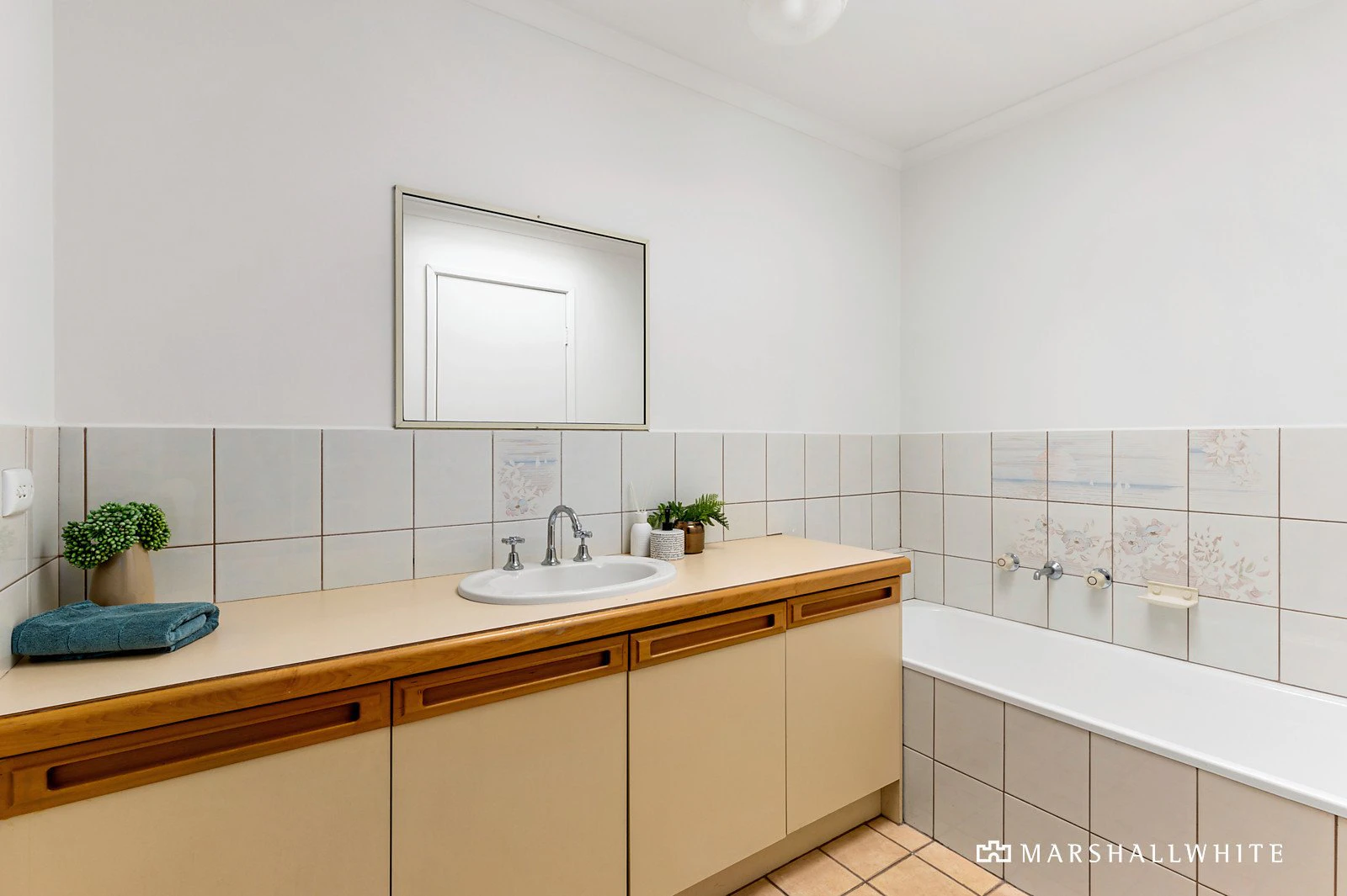 1/52 Shepherd Street, Surrey Hills, VIC