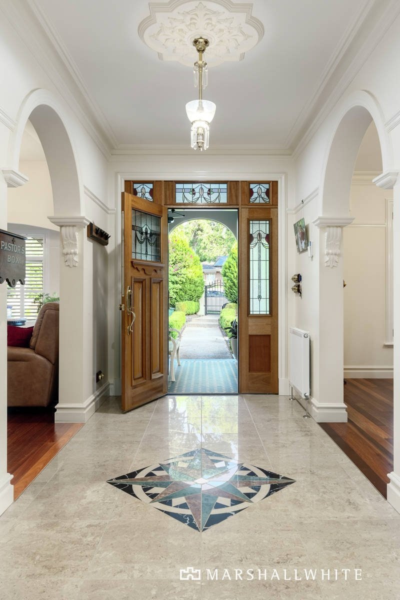 3 Penhyrn Avenue, Croydon, VIC