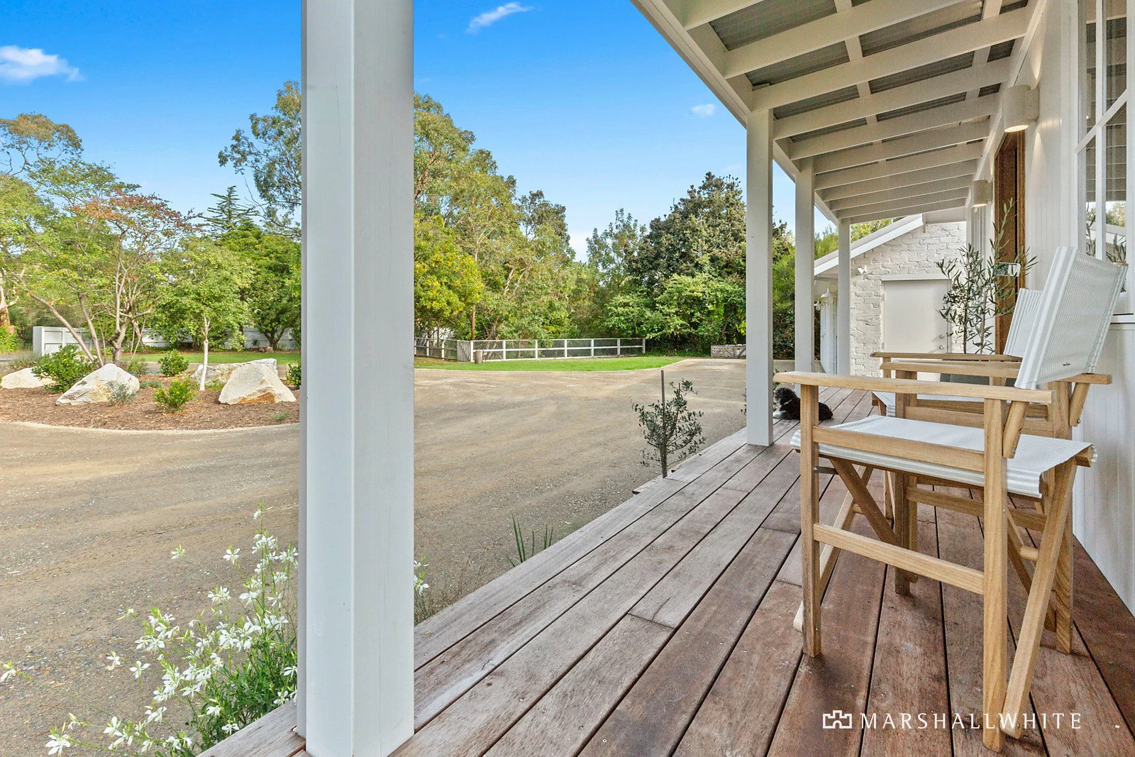 11 Rosedale Grove, Frankston South, VIC