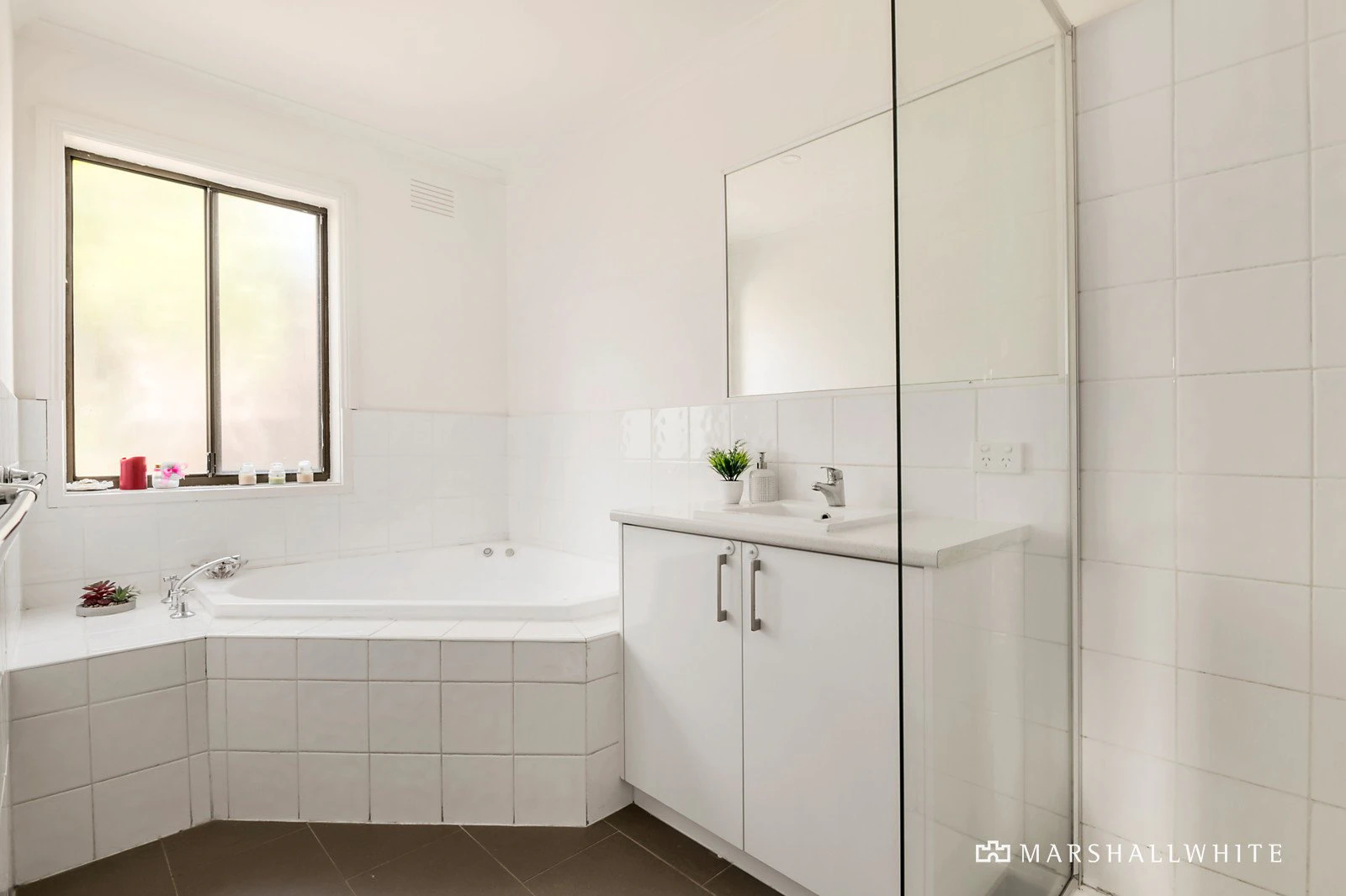 28 The Wallaby Run, Chirnside Park, VIC