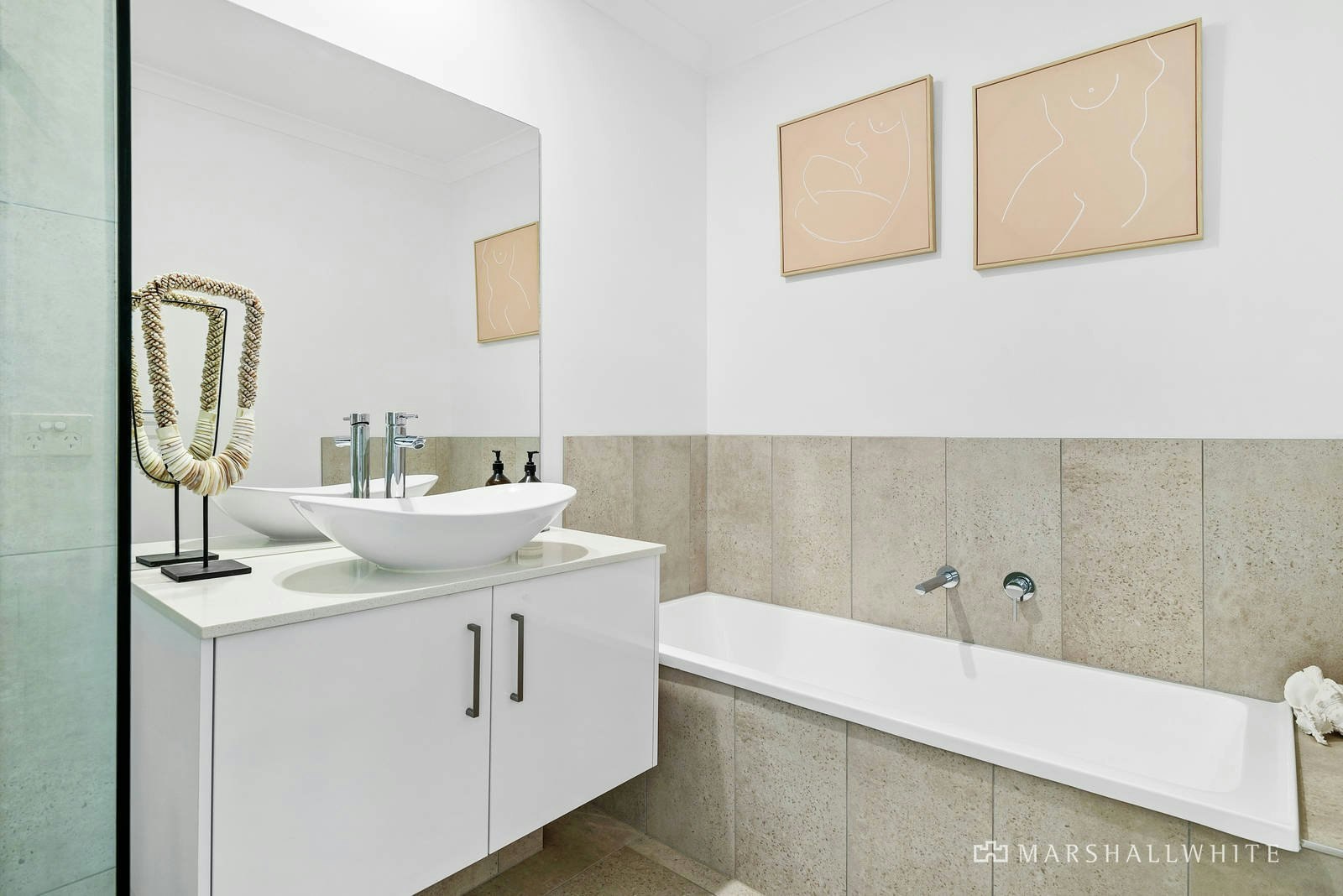 2 Adelaide Street, Mornington, VIC