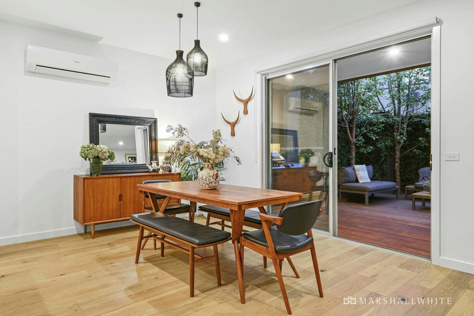 2 Adelaide Street, Mornington, VIC