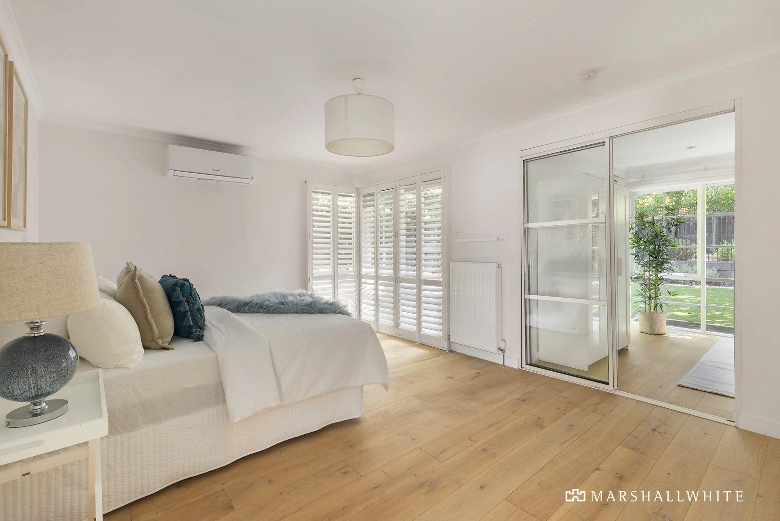42 Albion Road, Glen Iris, VIC