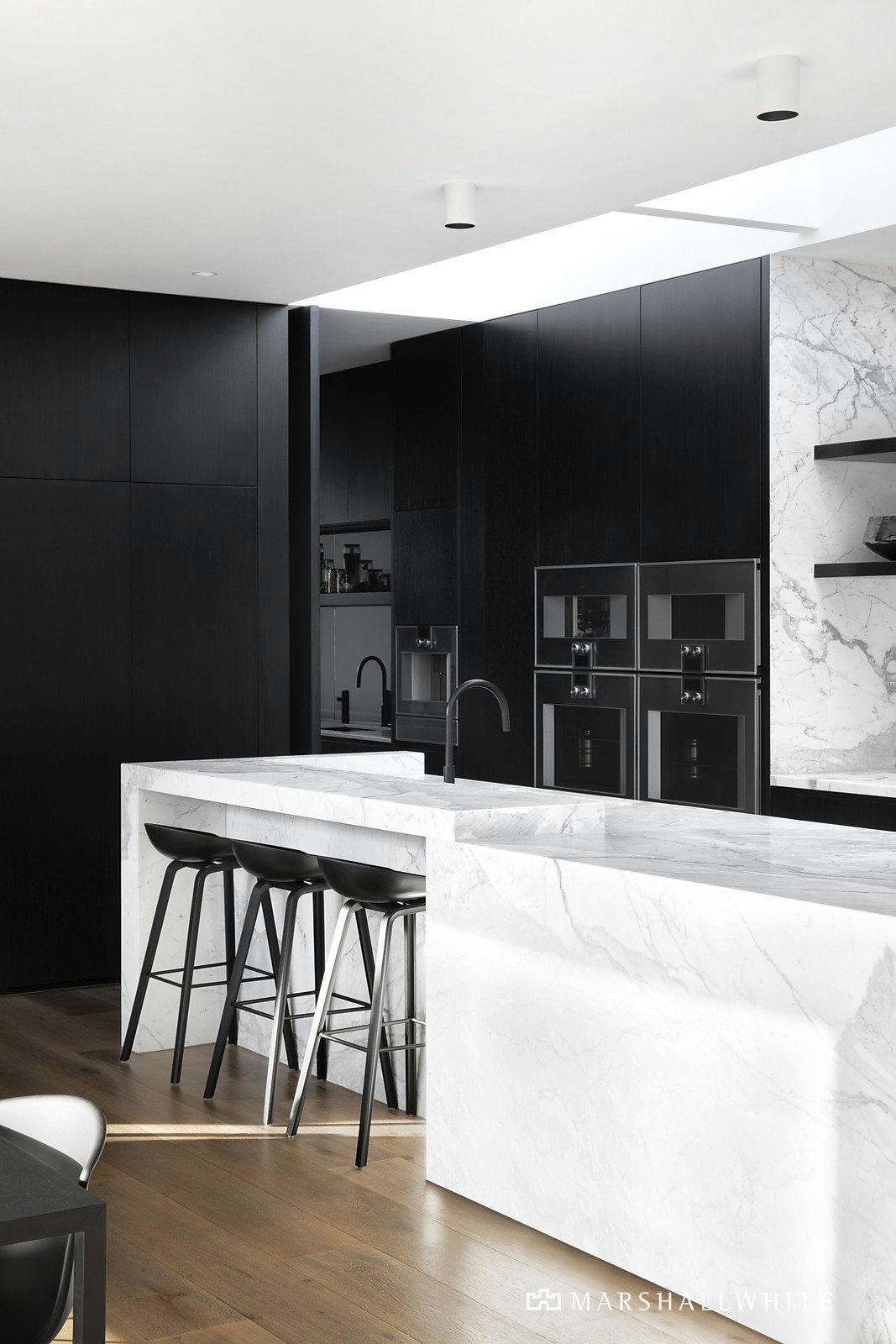 14 Rosedale Road, Glen Iris, VIC