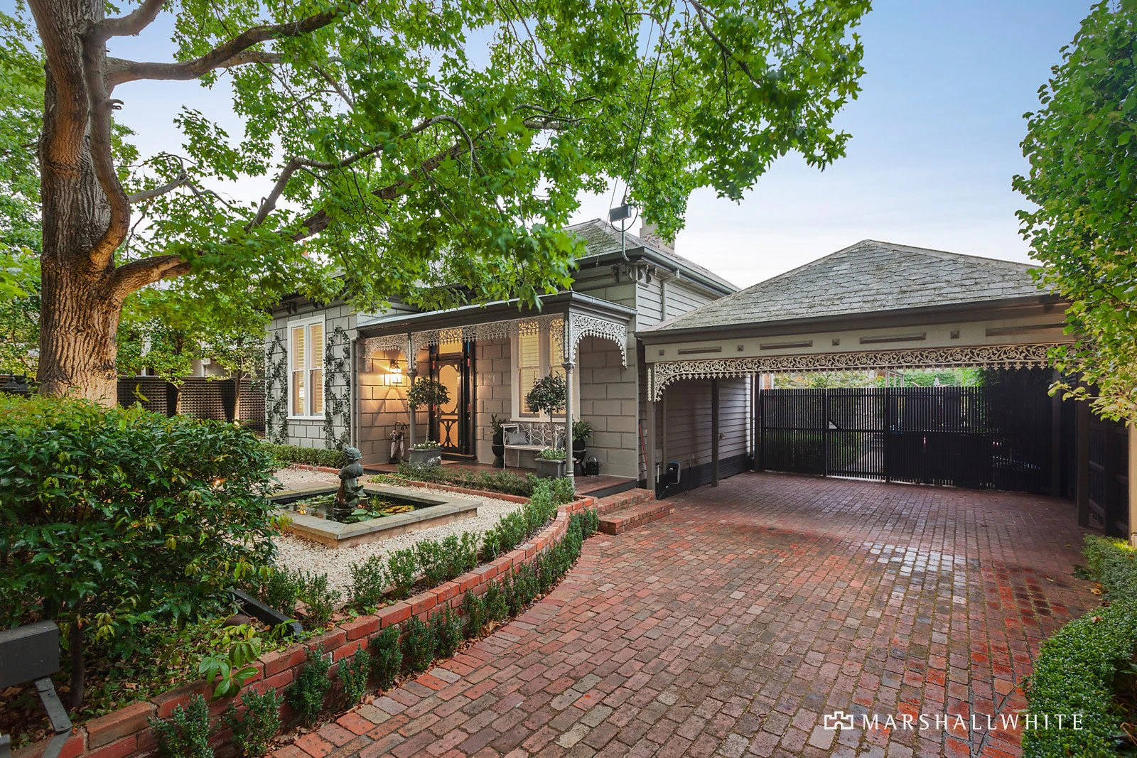 21 Bryson Street, Canterbury, VIC