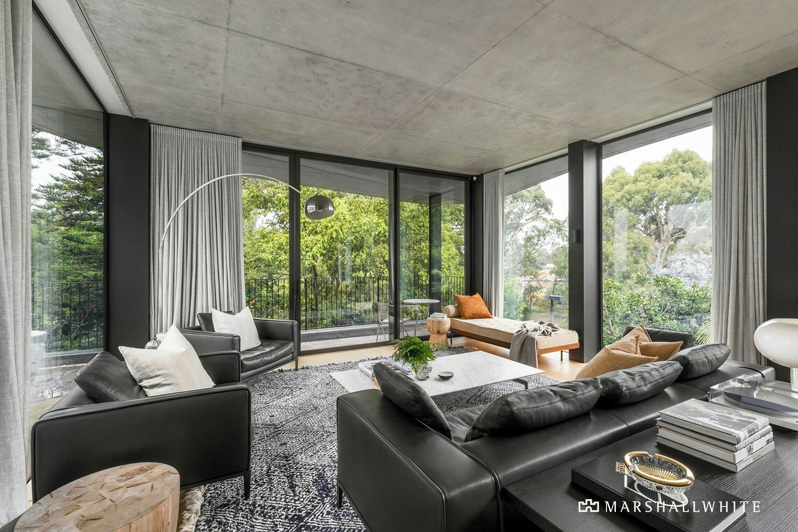 2 Yarra Grove, Hawthorn, VIC