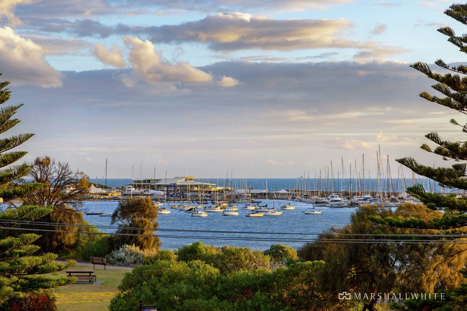 42B Beach Road, Hampton, VIC