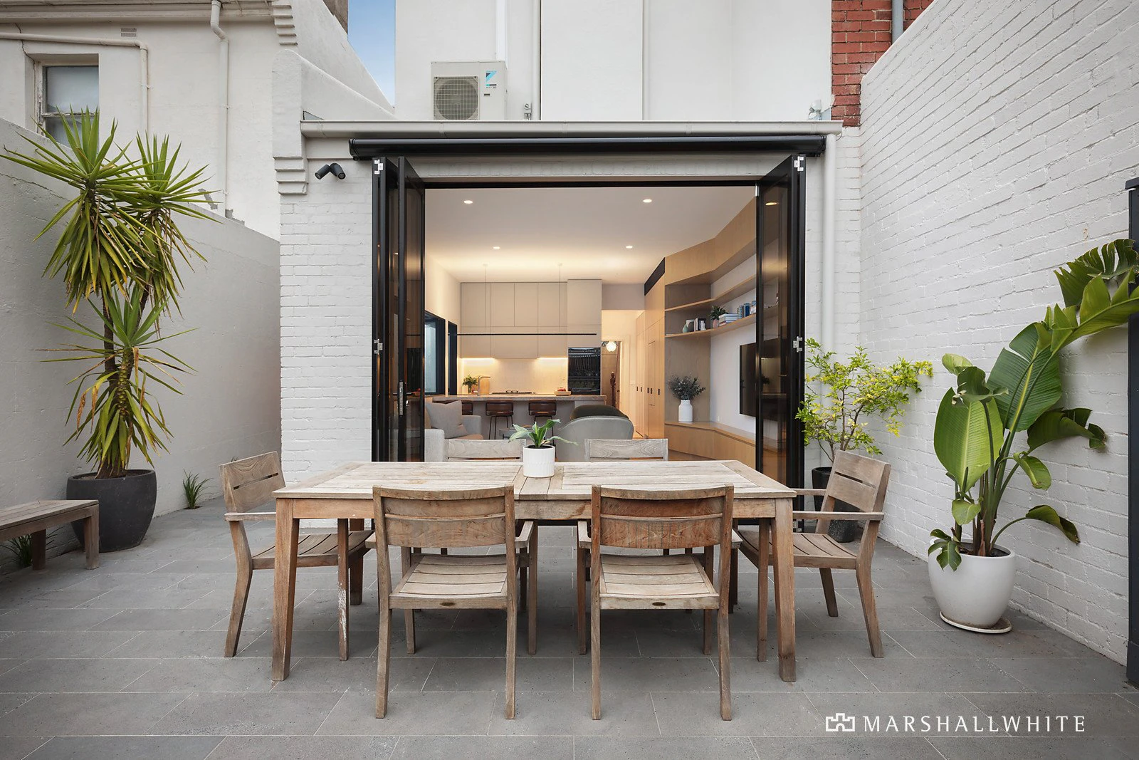 94 Victoria Avenue, Albert Park, VIC