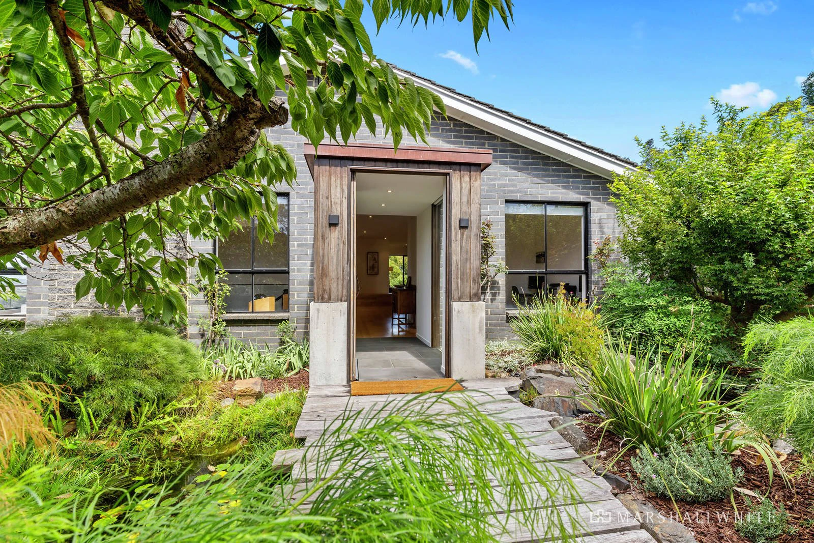 30 Two Bays Road, Mount Eliza, VIC