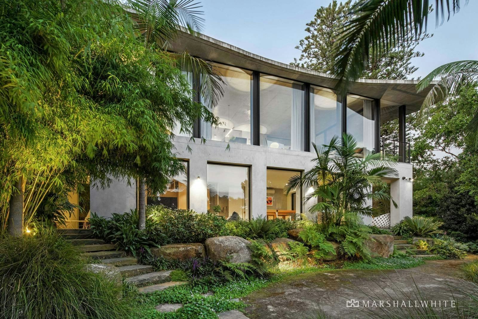 2 Yarra Grove, Hawthorn, VIC