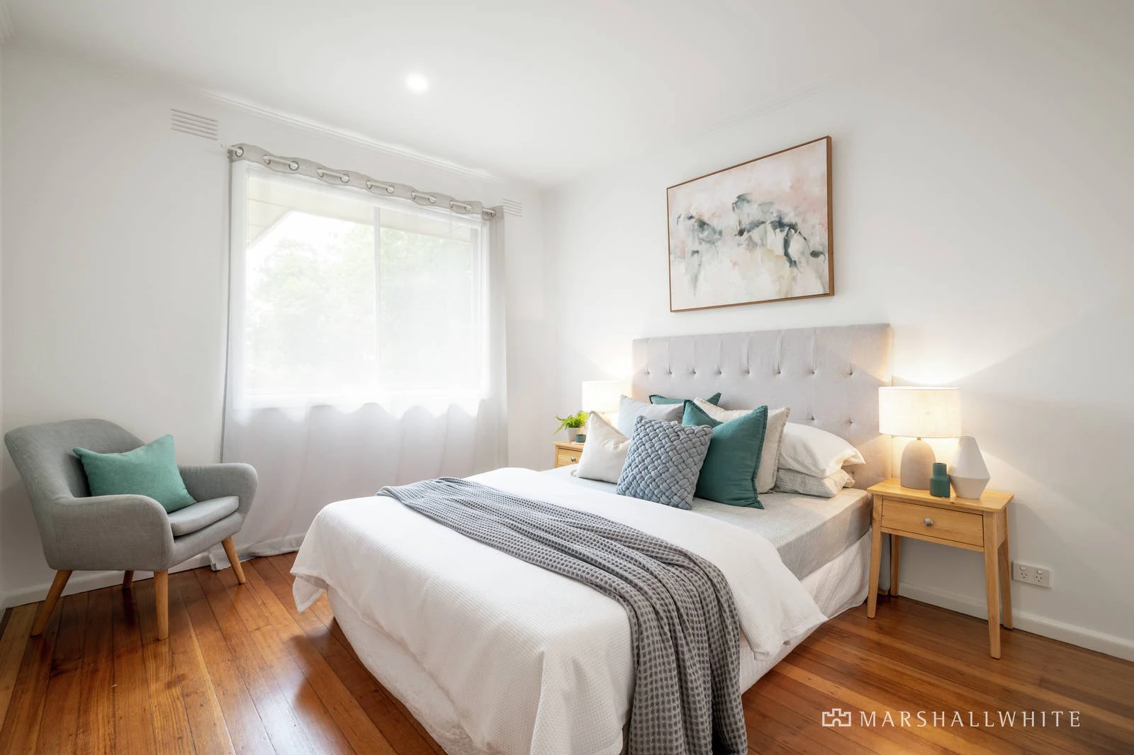1 /14 Essex Road, Surrey Hills, VIC
