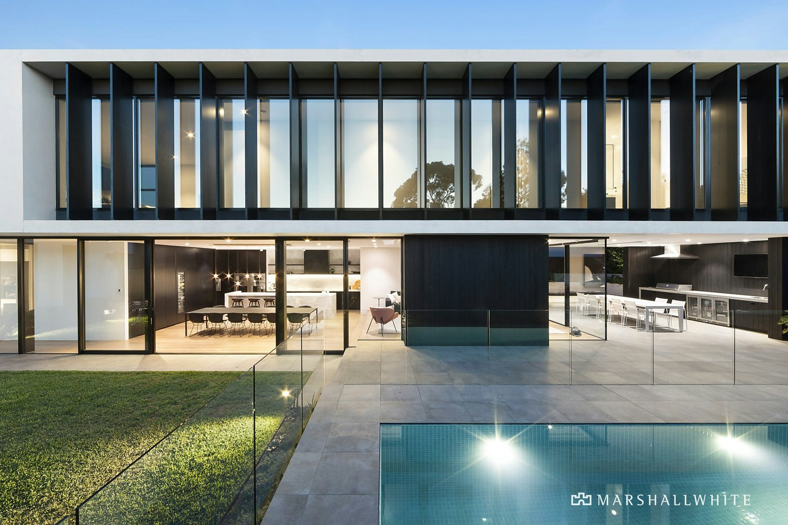 14 Rosedale Road, Glen Iris, VIC