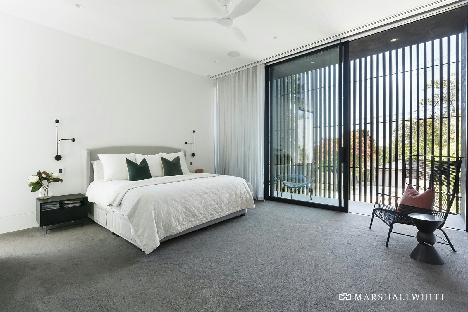 14 Rosedale Road, Glen Iris, VIC