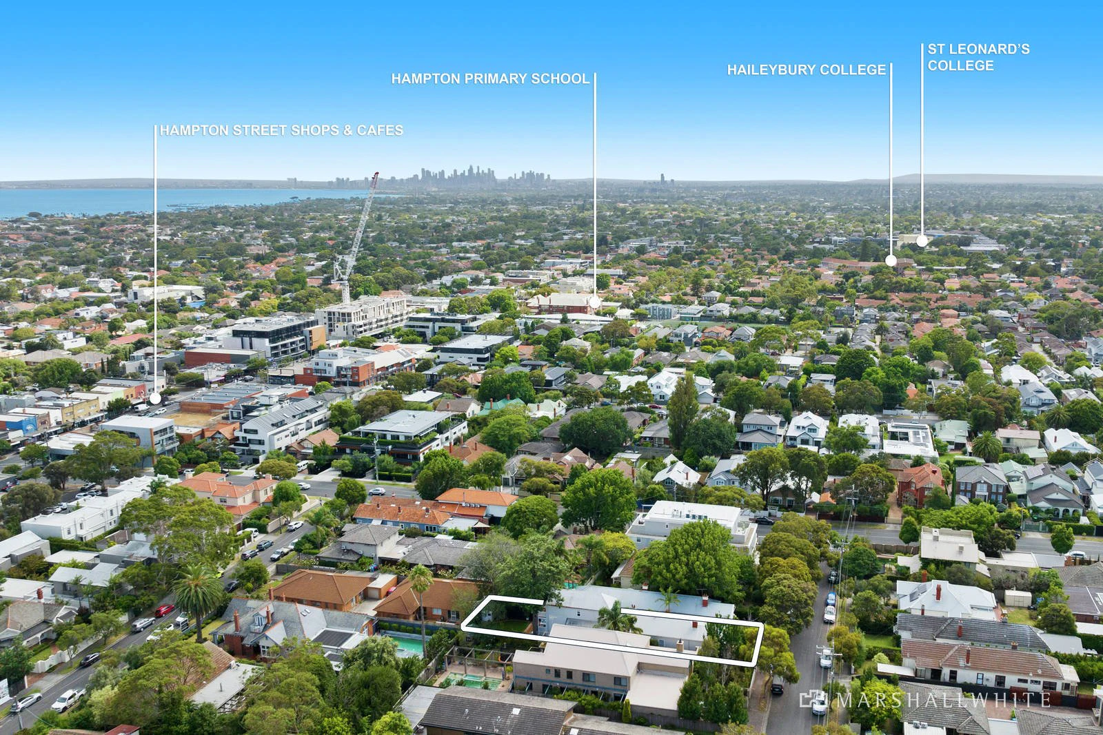 7 Wave Street, Hampton, VIC