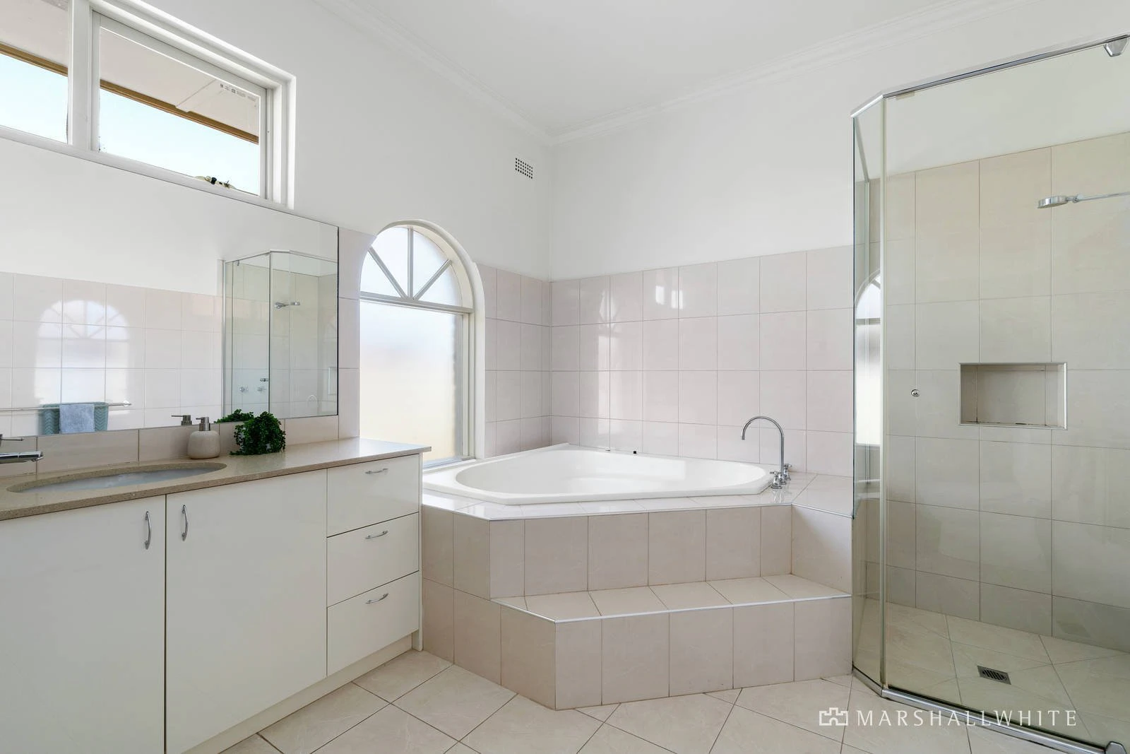 8 Hurlstone Street, Brighton East, VIC