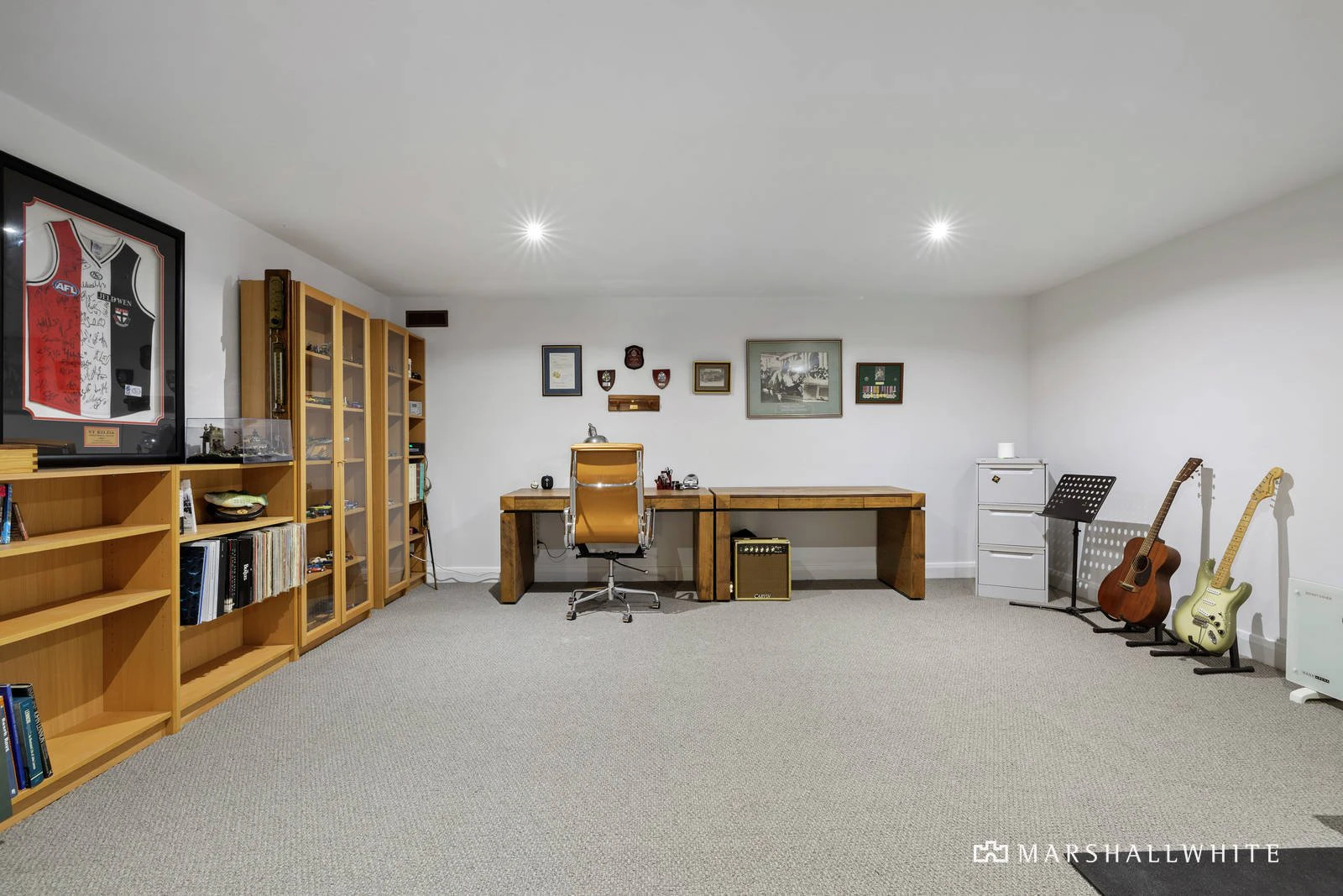 42B Beach Road, Hampton, VIC