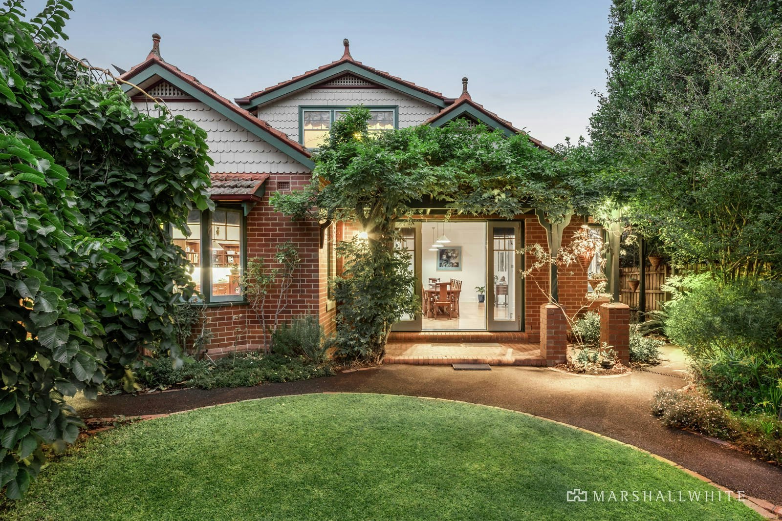 55 Guildford Road, Surrey Hills, VIC