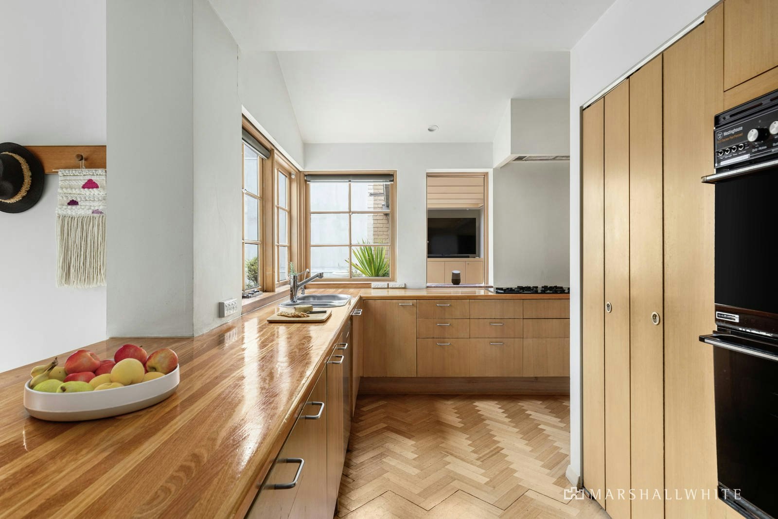 29 Fermanagh Road, Camberwell, VIC