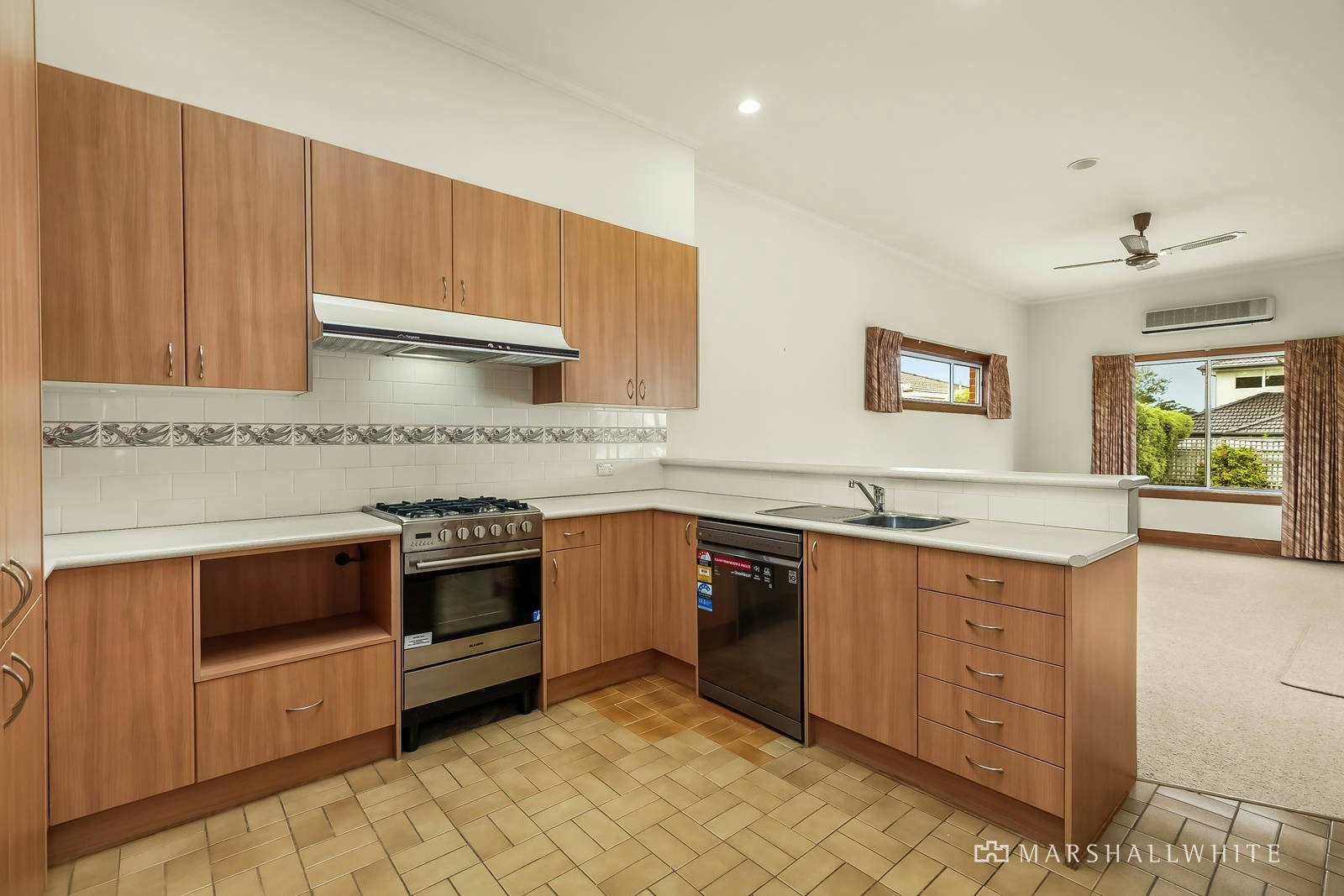 105 Middlesex Road, Surrey Hills, VIC