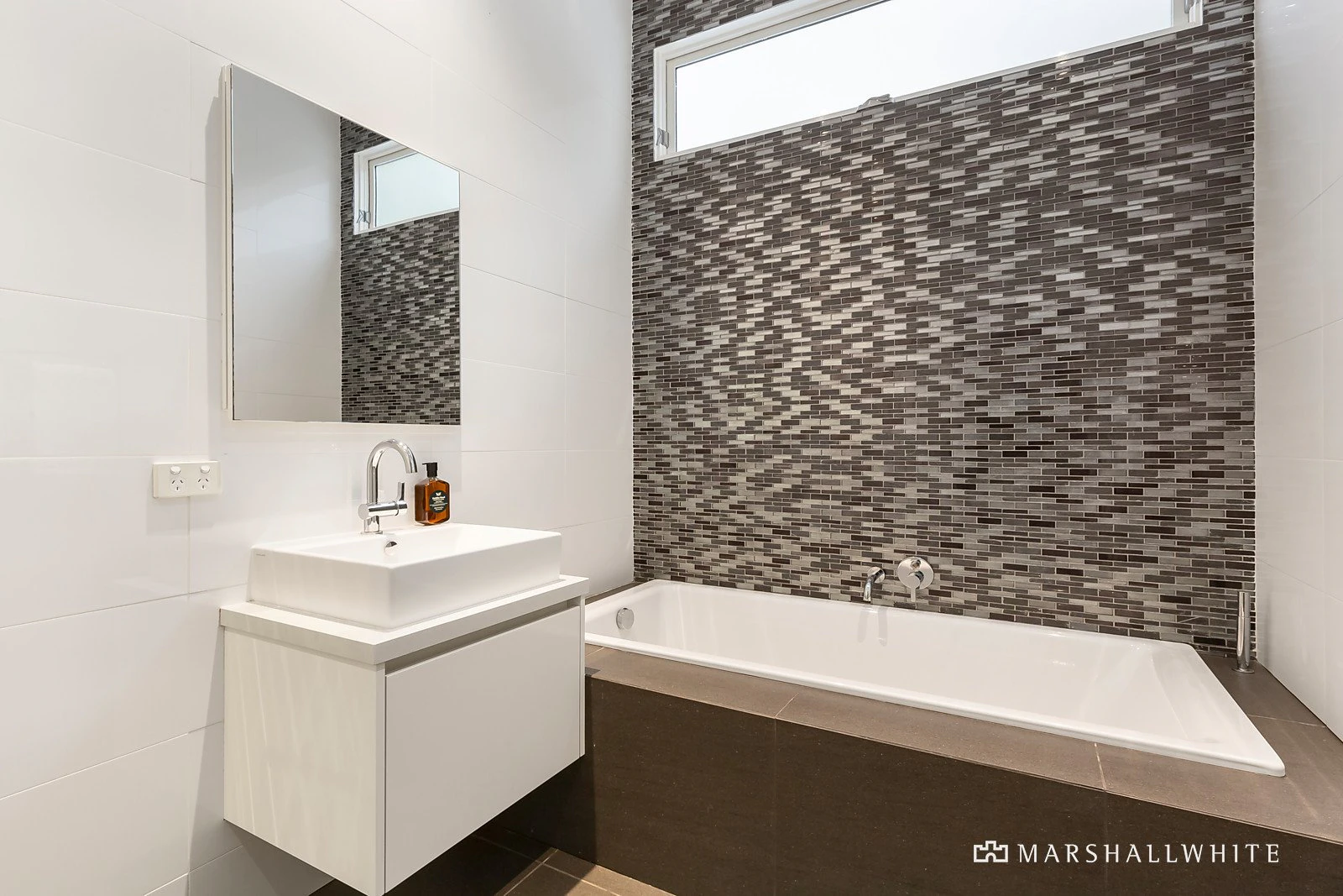 12 Warley Road, Malvern East, VIC
