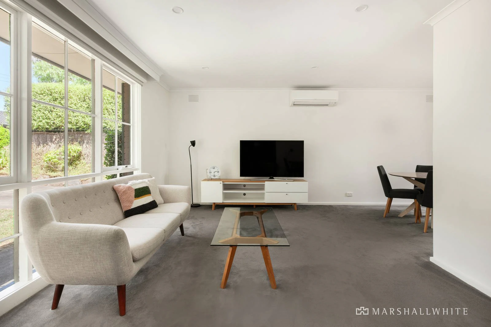 1/13 Benwerrin Road, Surrey Hills, VIC