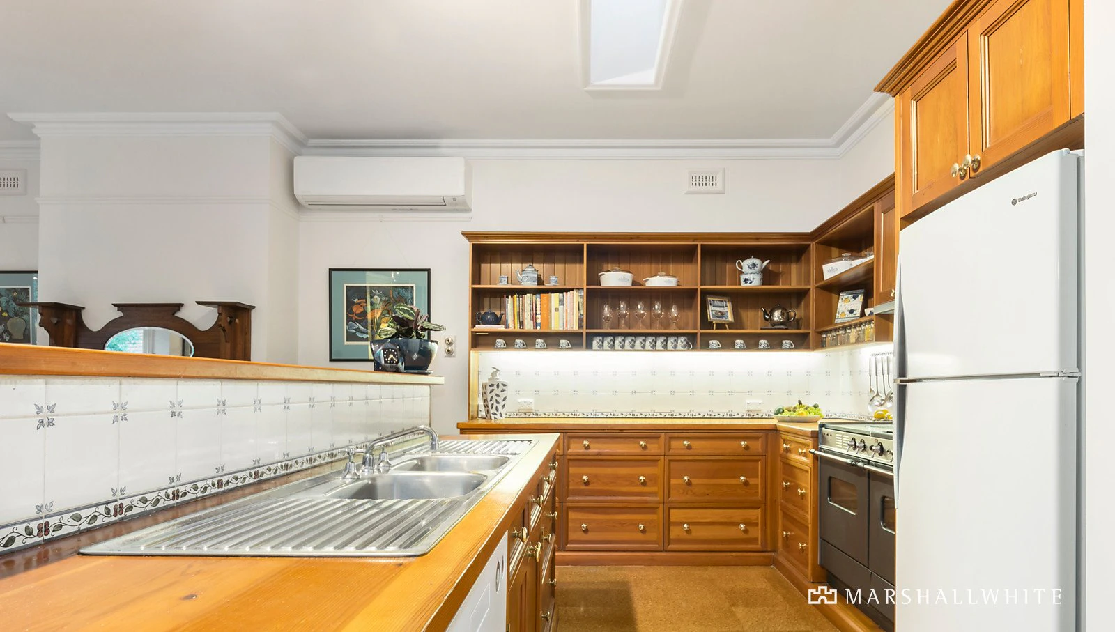 55 Guildford Road, Surrey Hills, VIC