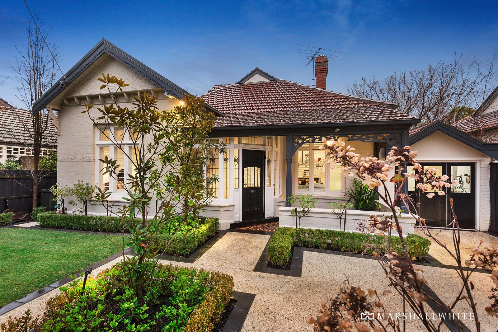 9 Bailey Avenue, Armadale, VIC