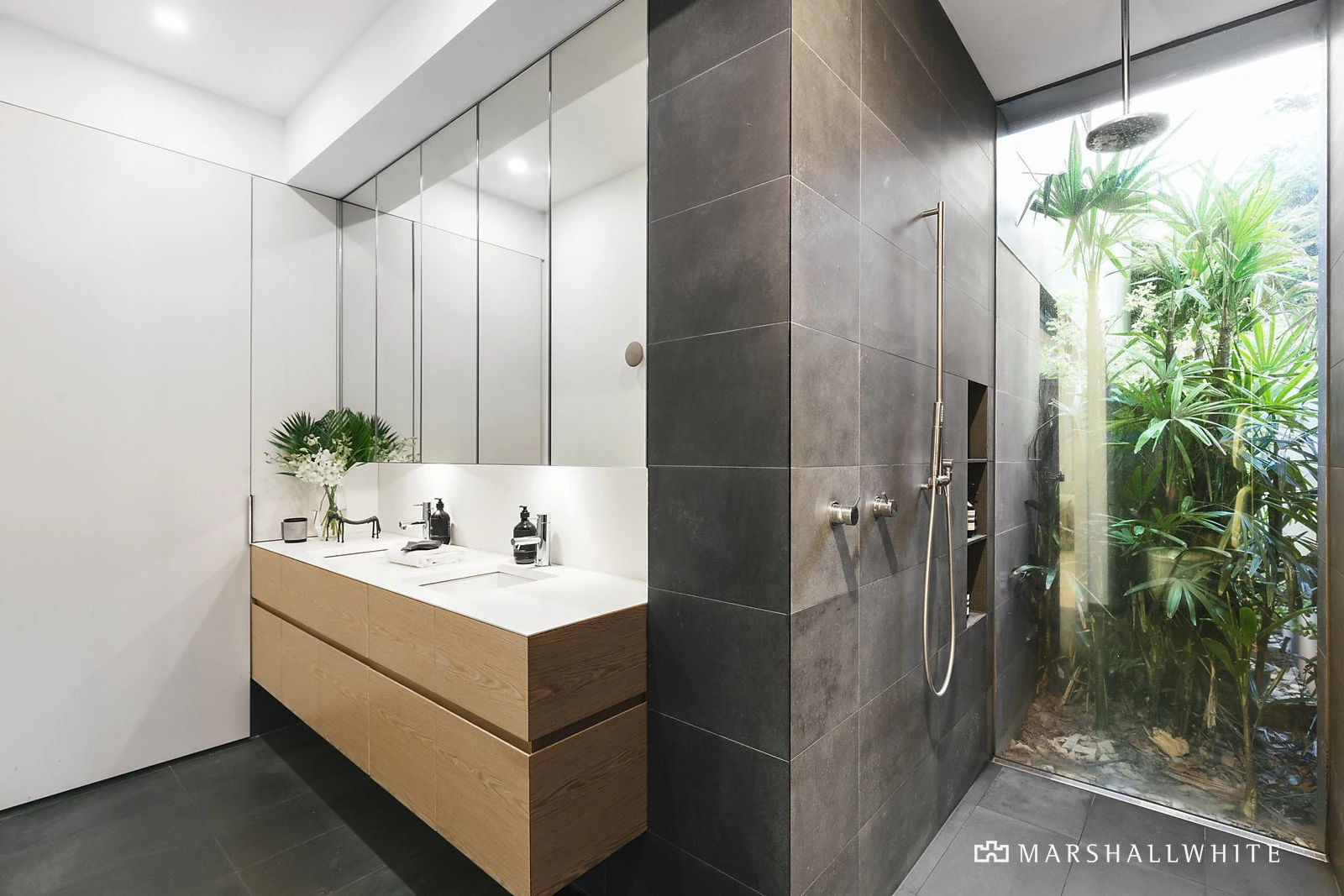 15 York Street, St Kilda West, VIC