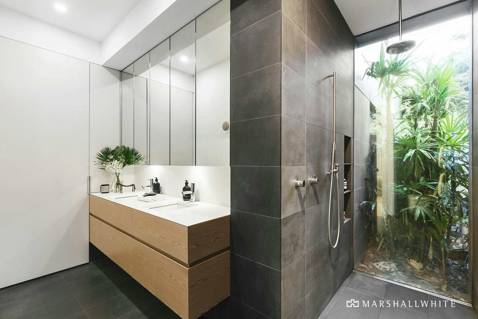 15 York Street, St Kilda West, VIC