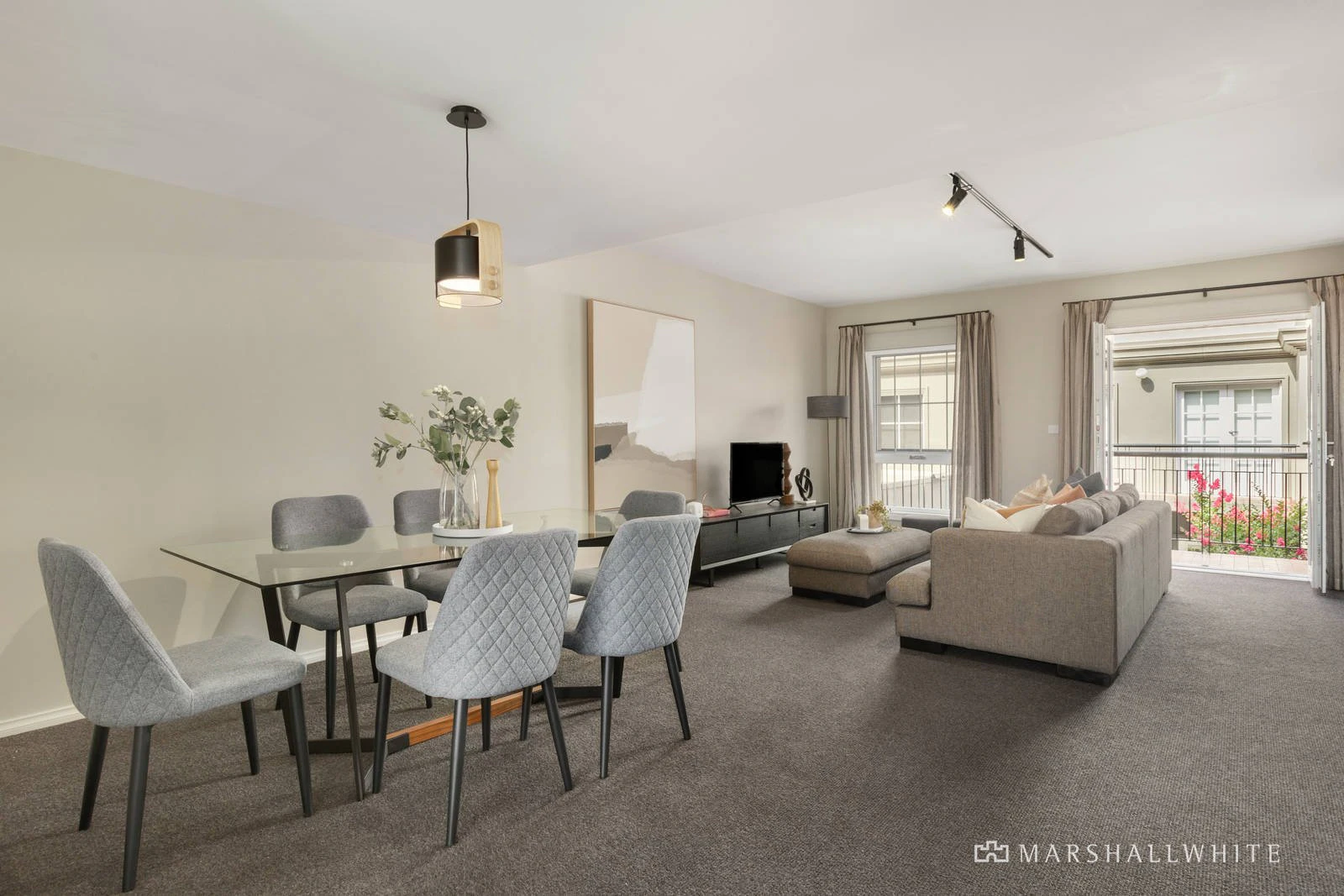 19/2 Henrietta Street, Hawthorn, VIC