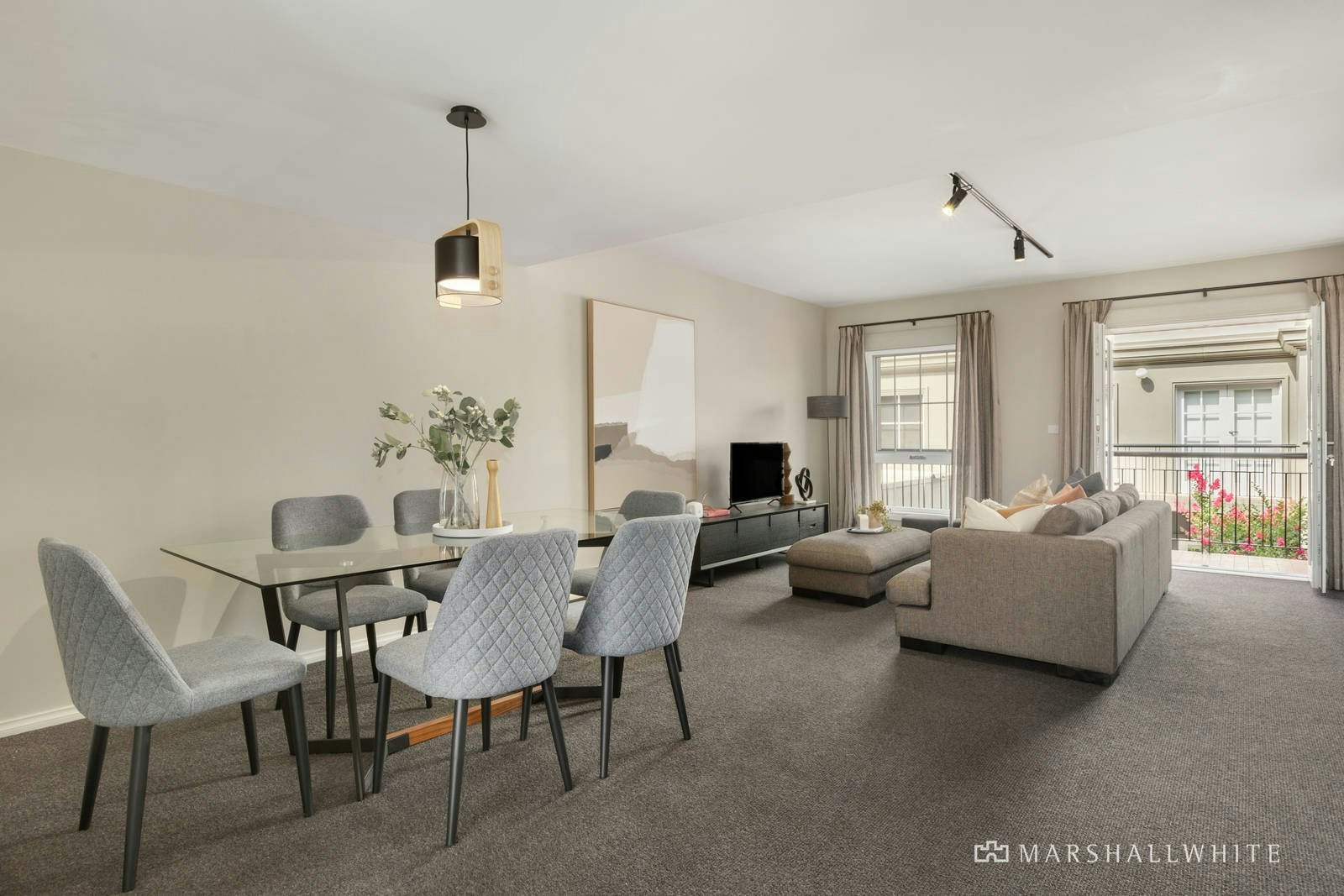 19/2 Henrietta Street, Hawthorn, VIC