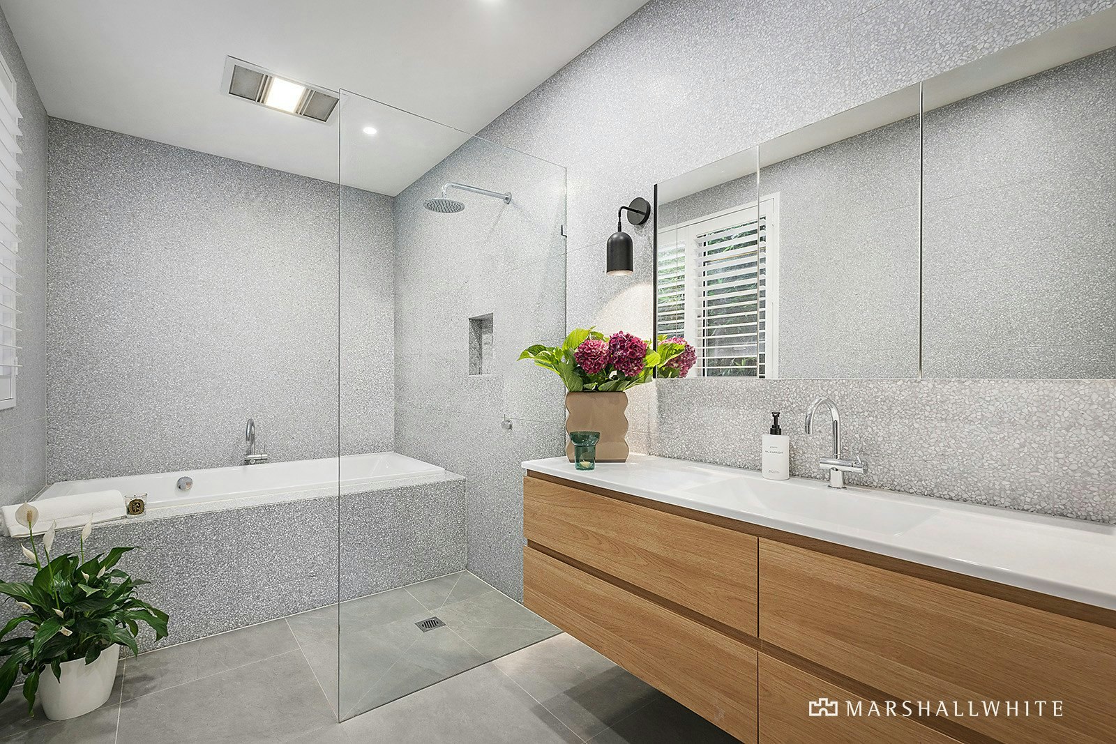 7 Agnew Street, Brighton East, VIC Marshall White 7 Agnew Street, Brighton East, VIC Marshall White