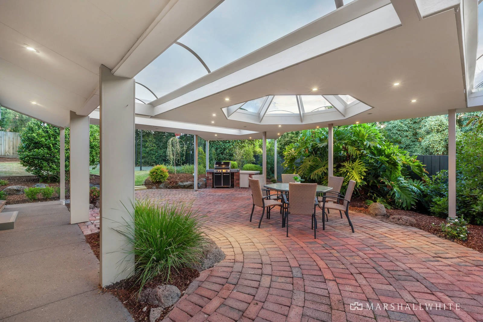 5 Cosmos Court, Doncaster East, VIC