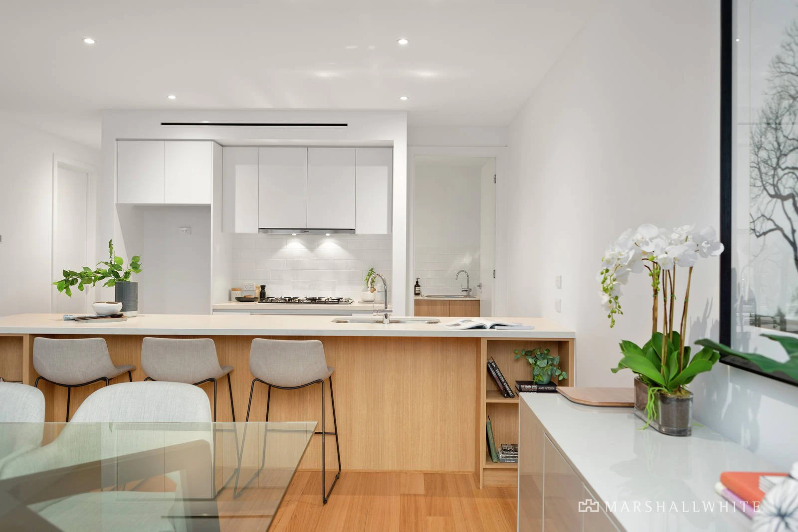 2/198 Belmore Road, Balwyn, VIC