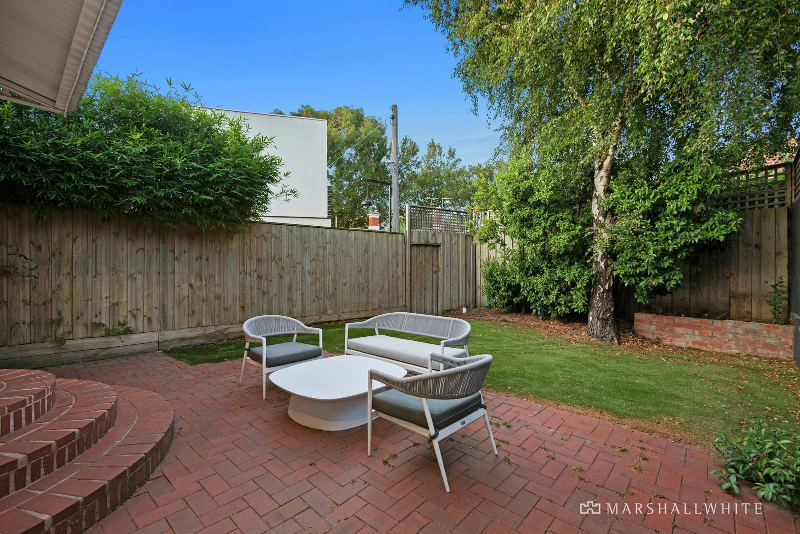 8 Longmore Street, St Kilda West, VIC