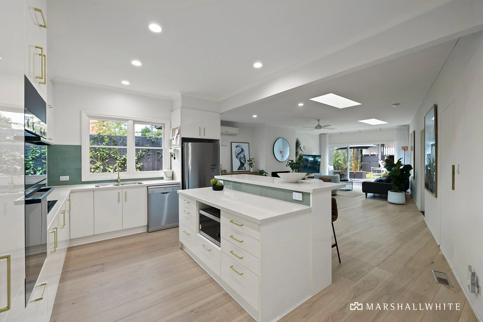 8A Ratho Avenue, Brighton East, VIC