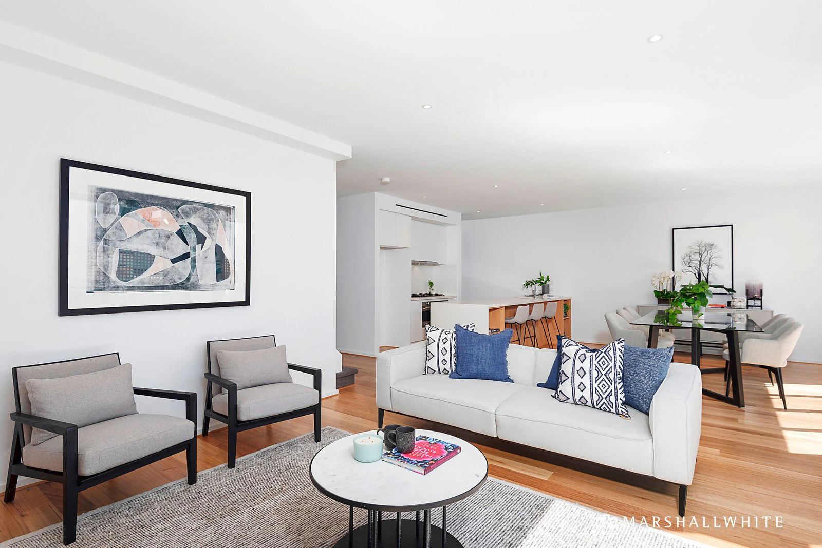 2/198 Belmore Road, Balwyn, VIC