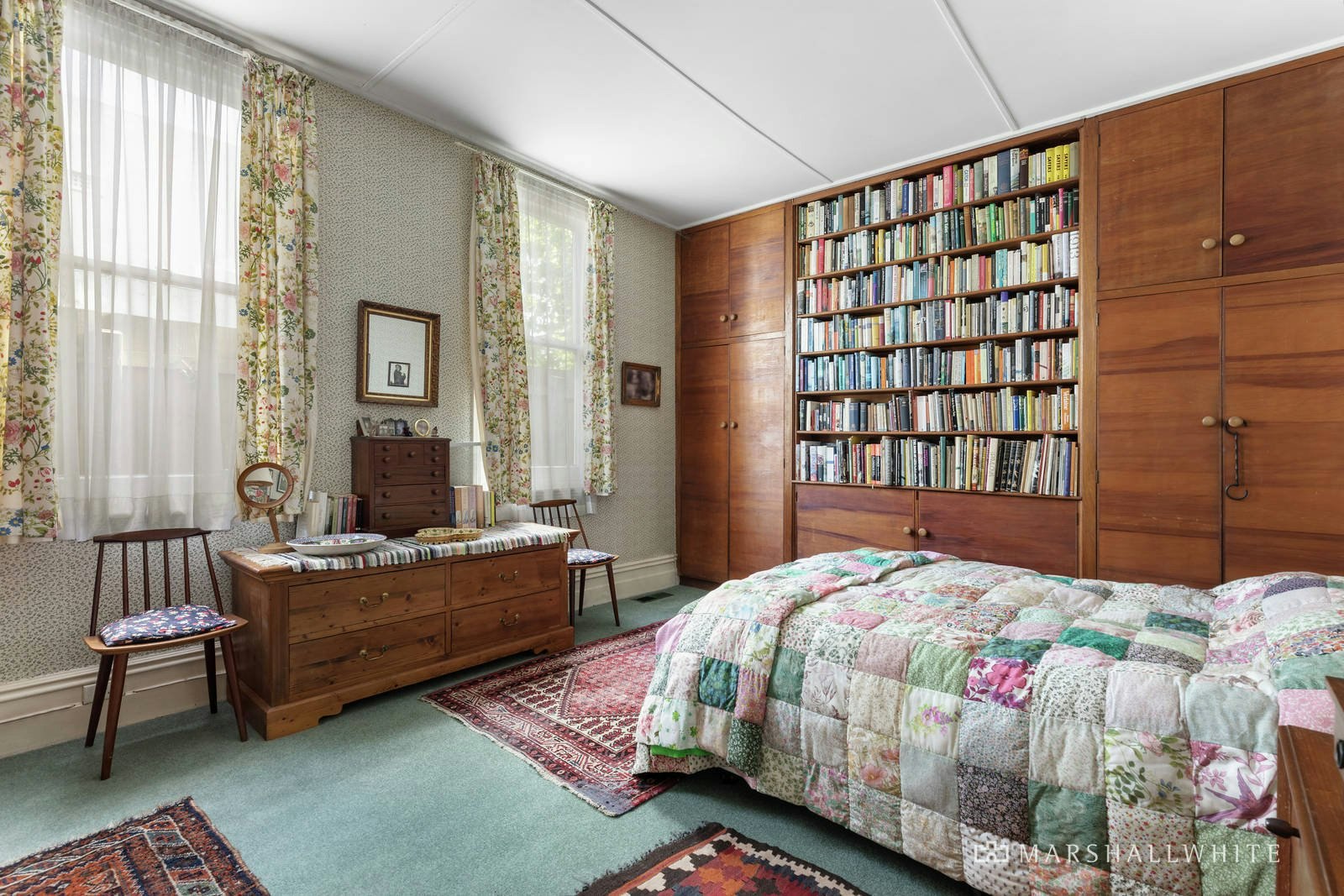 6 Gladstone Avenue, Armadale, VIC