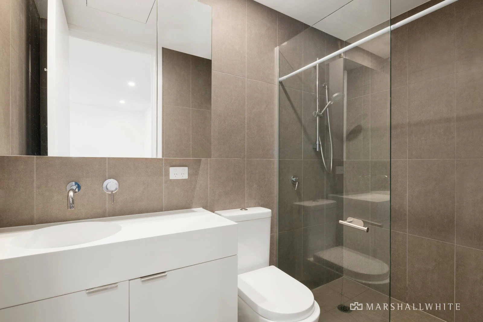 5/33-35 Queens Avenue, Doncaster, VIC