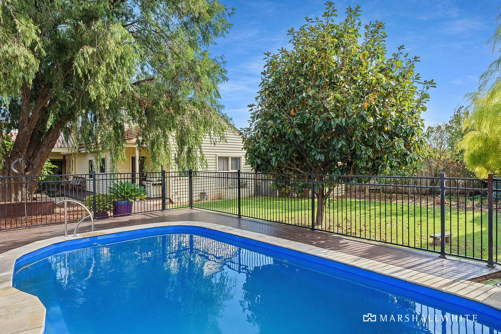 15 Turnbull Street, Mornington, VIC